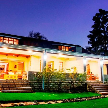 Hotel Mont Rouge Clarens Esterno foto