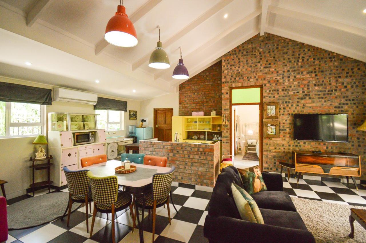 Hotel Mont Rouge Clarens Esterno foto