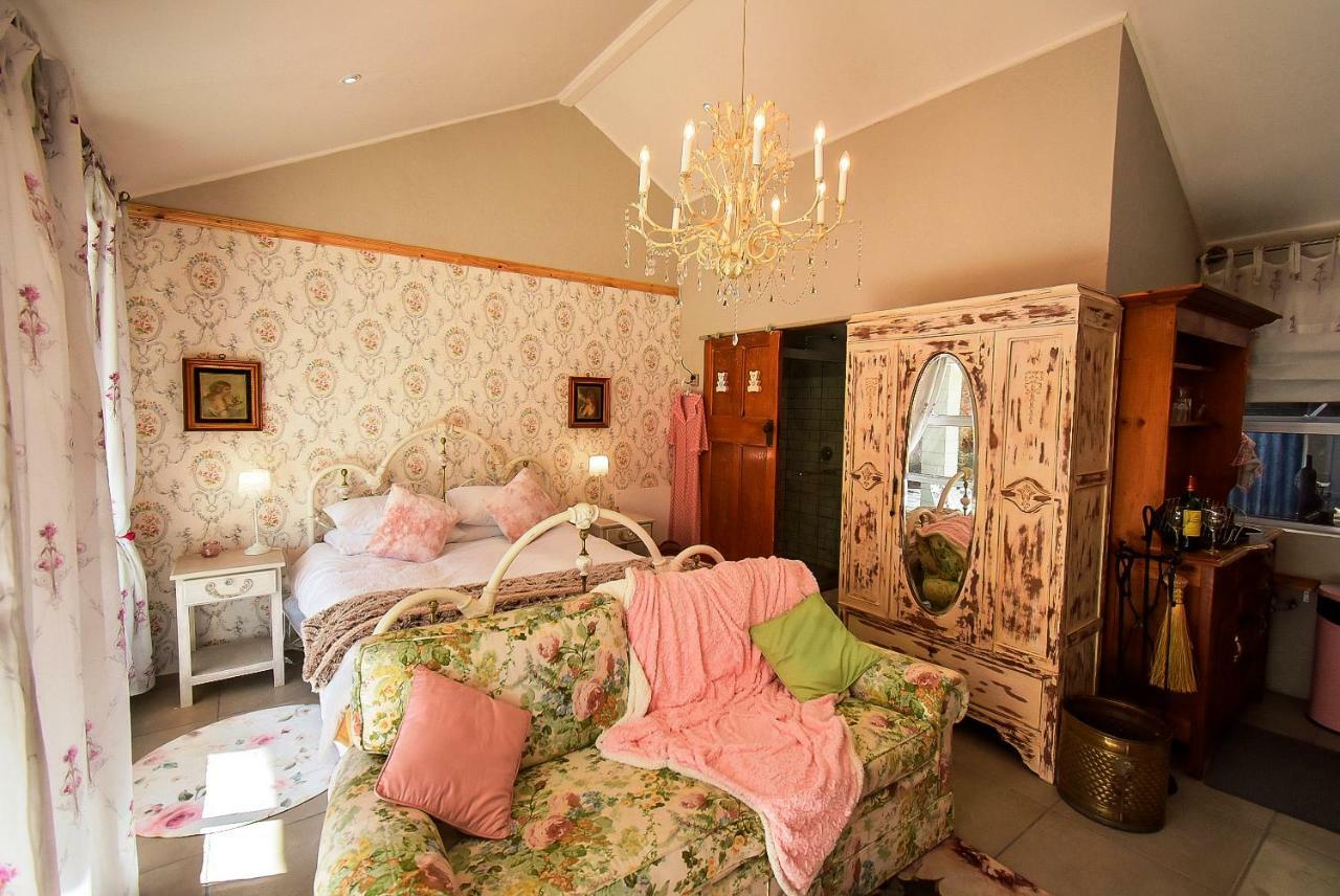Hotel Mont Rouge Clarens Esterno foto